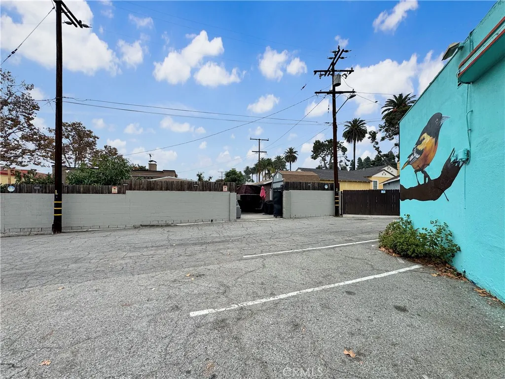 6266 Western, Whittier, California 90601 home-pic-40